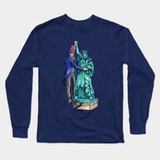 President dance with liberty statue Long Sleeve T-Shirt